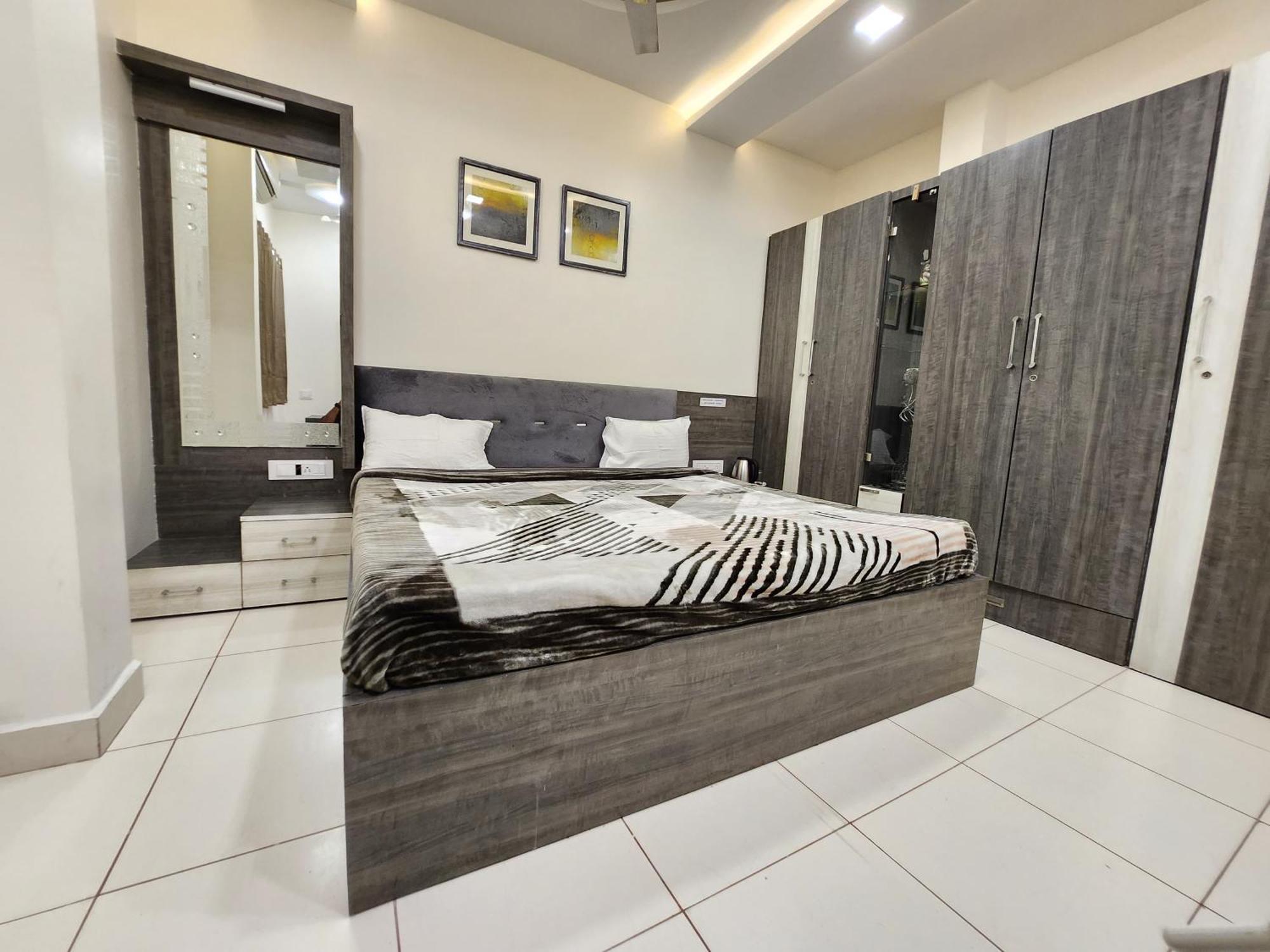 Hotel Anantshree Ujjain Dış mekan fotoğraf