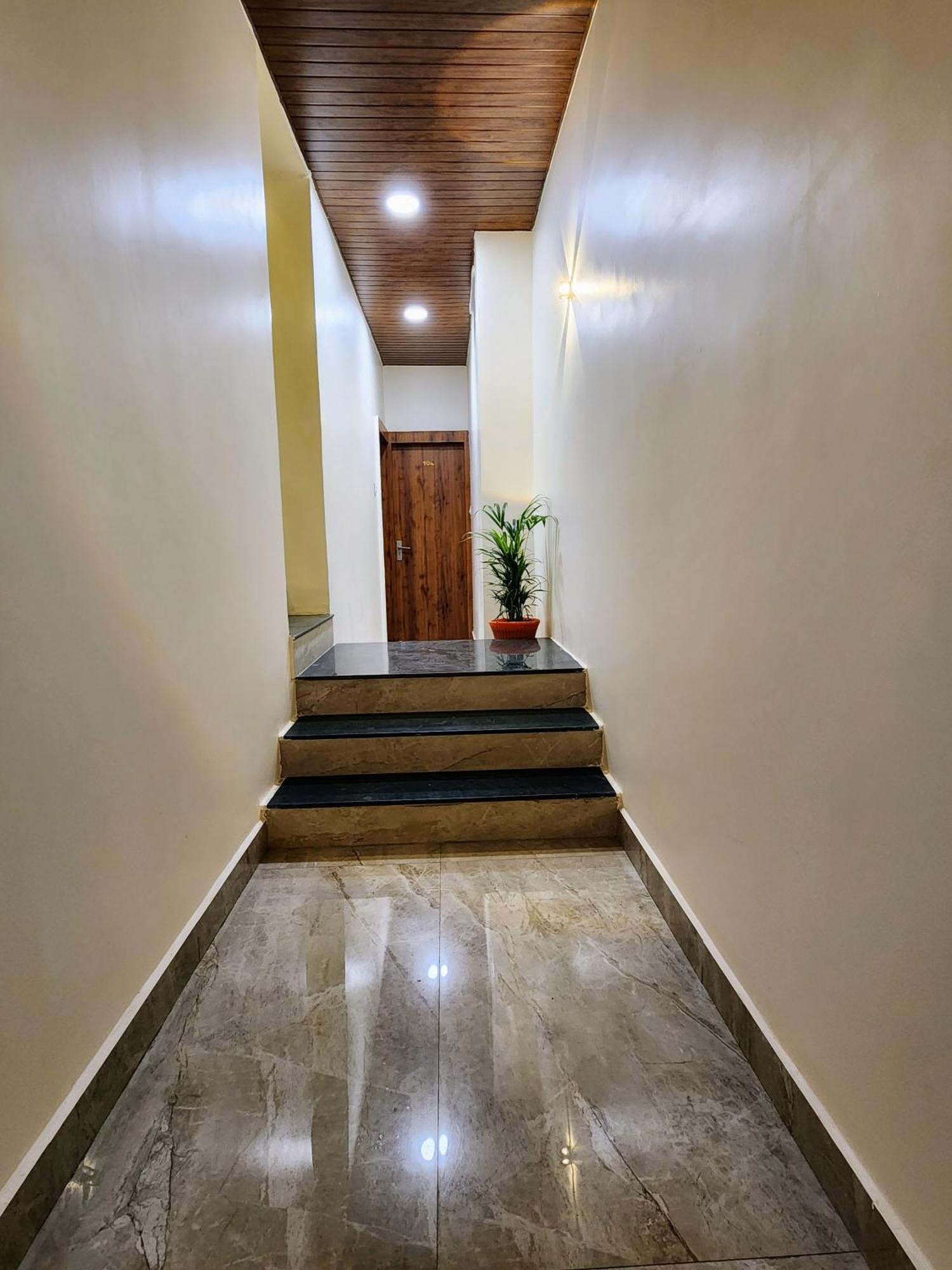 Hotel Anantshree Ujjain Dış mekan fotoğraf