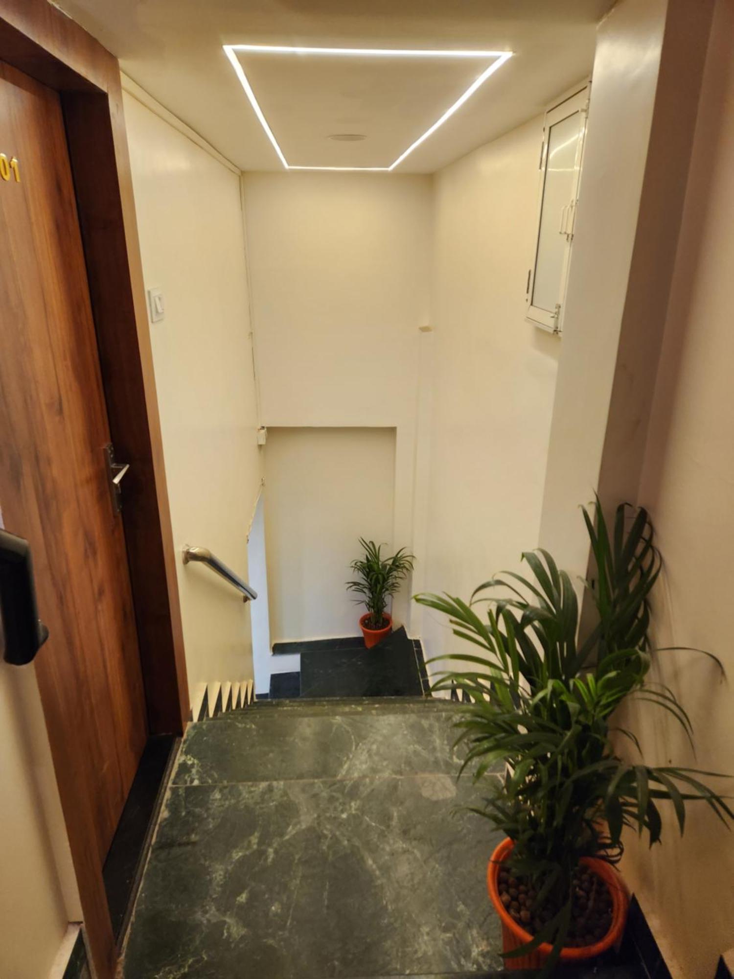 Hotel Anantshree Ujjain Dış mekan fotoğraf