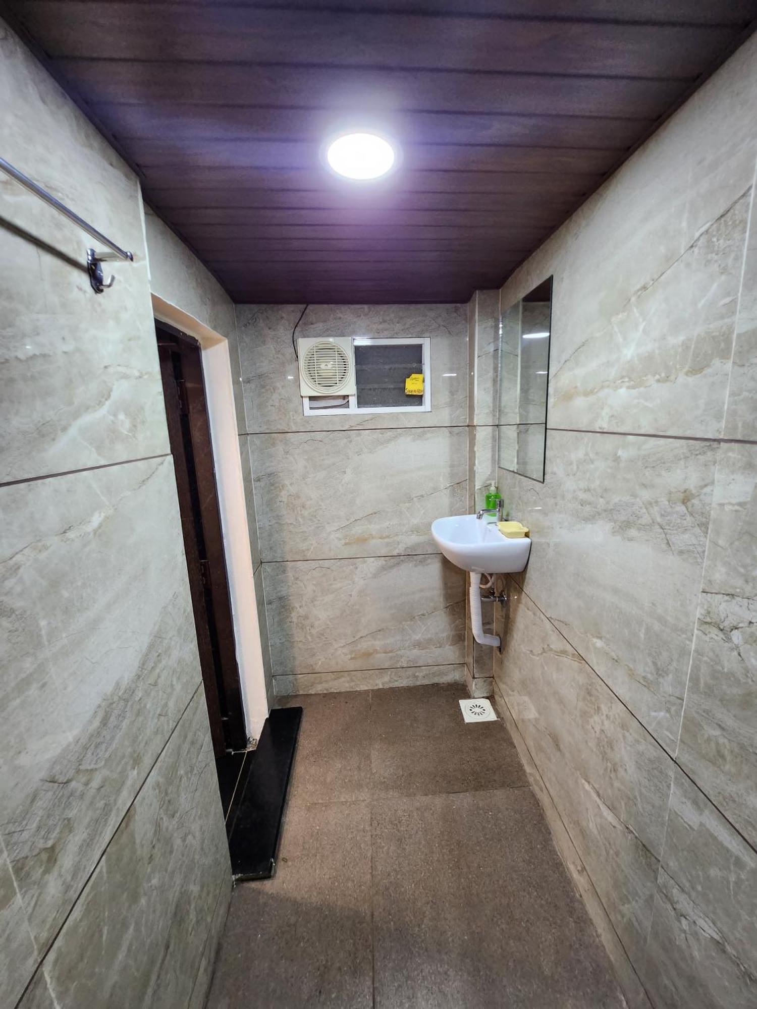 Hotel Anantshree Ujjain Oda fotoğraf