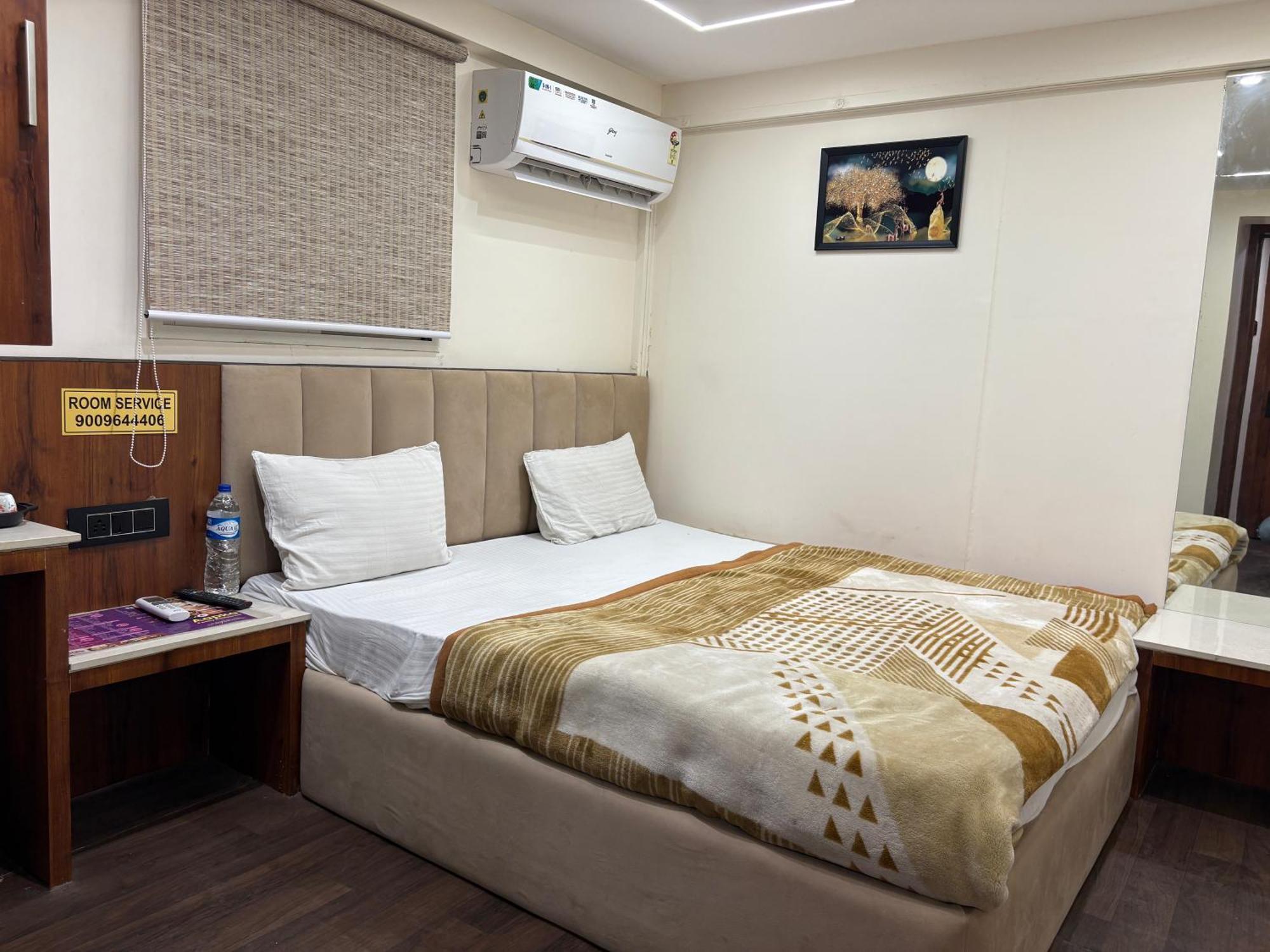 Hotel Anantshree Ujjain Dış mekan fotoğraf