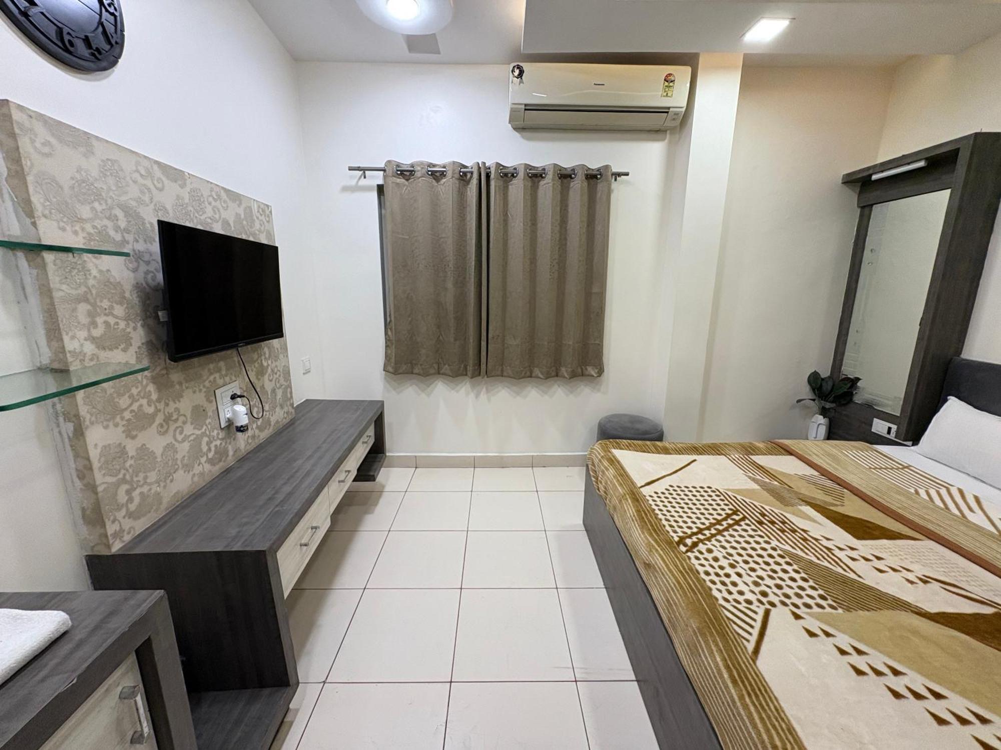 Hotel Anantshree Ujjain Dış mekan fotoğraf