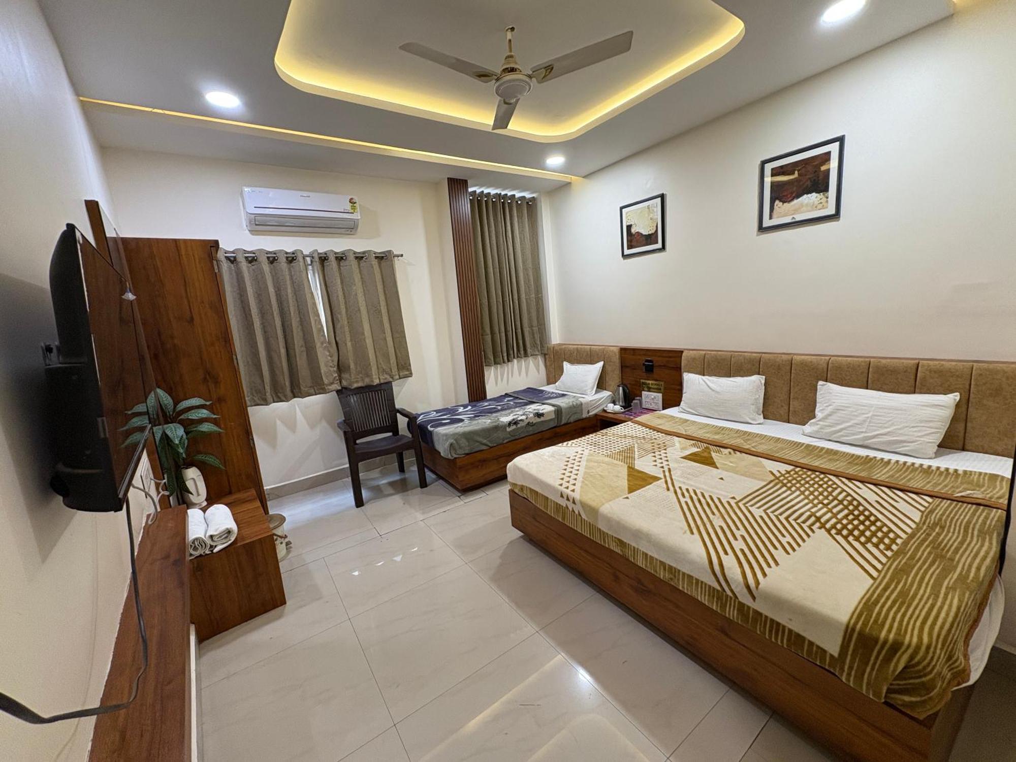 Hotel Anantshree Ujjain Dış mekan fotoğraf